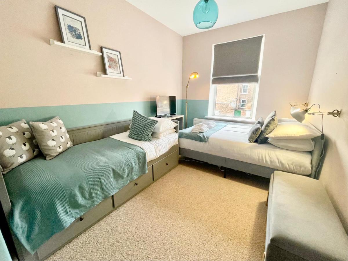 Villa Woodvale York Esterno foto