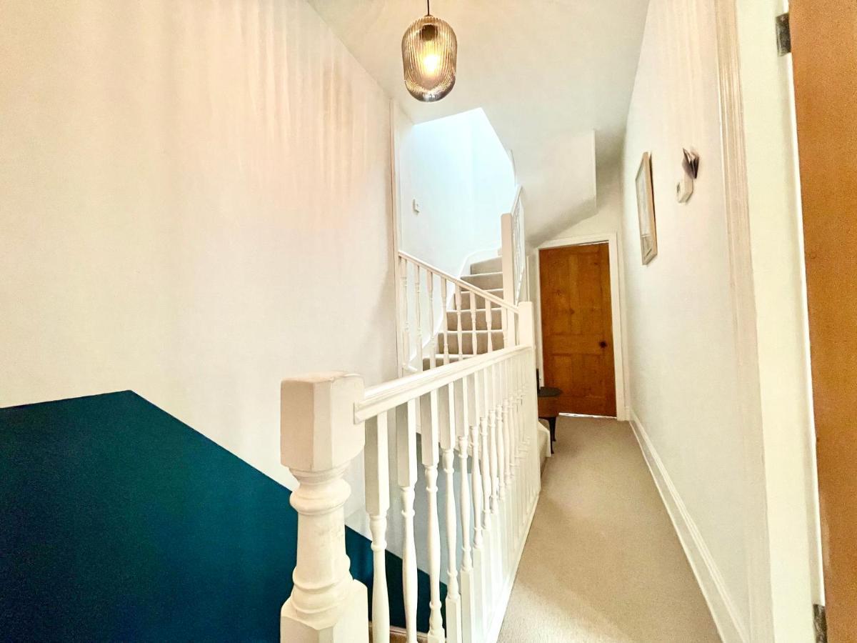 Villa Woodvale York Esterno foto