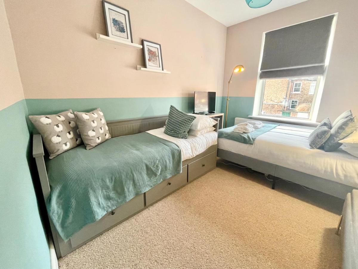 Villa Woodvale York Esterno foto