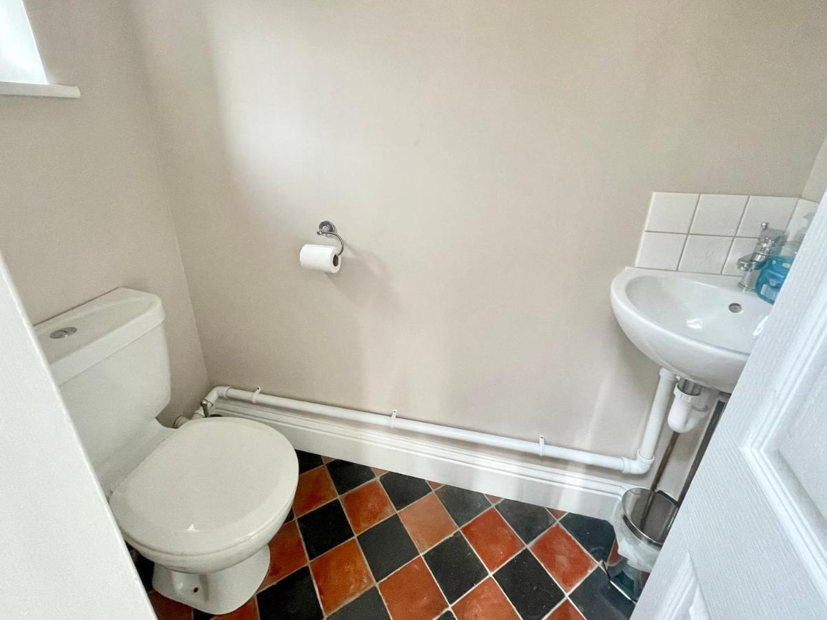 Villa Woodvale York Esterno foto