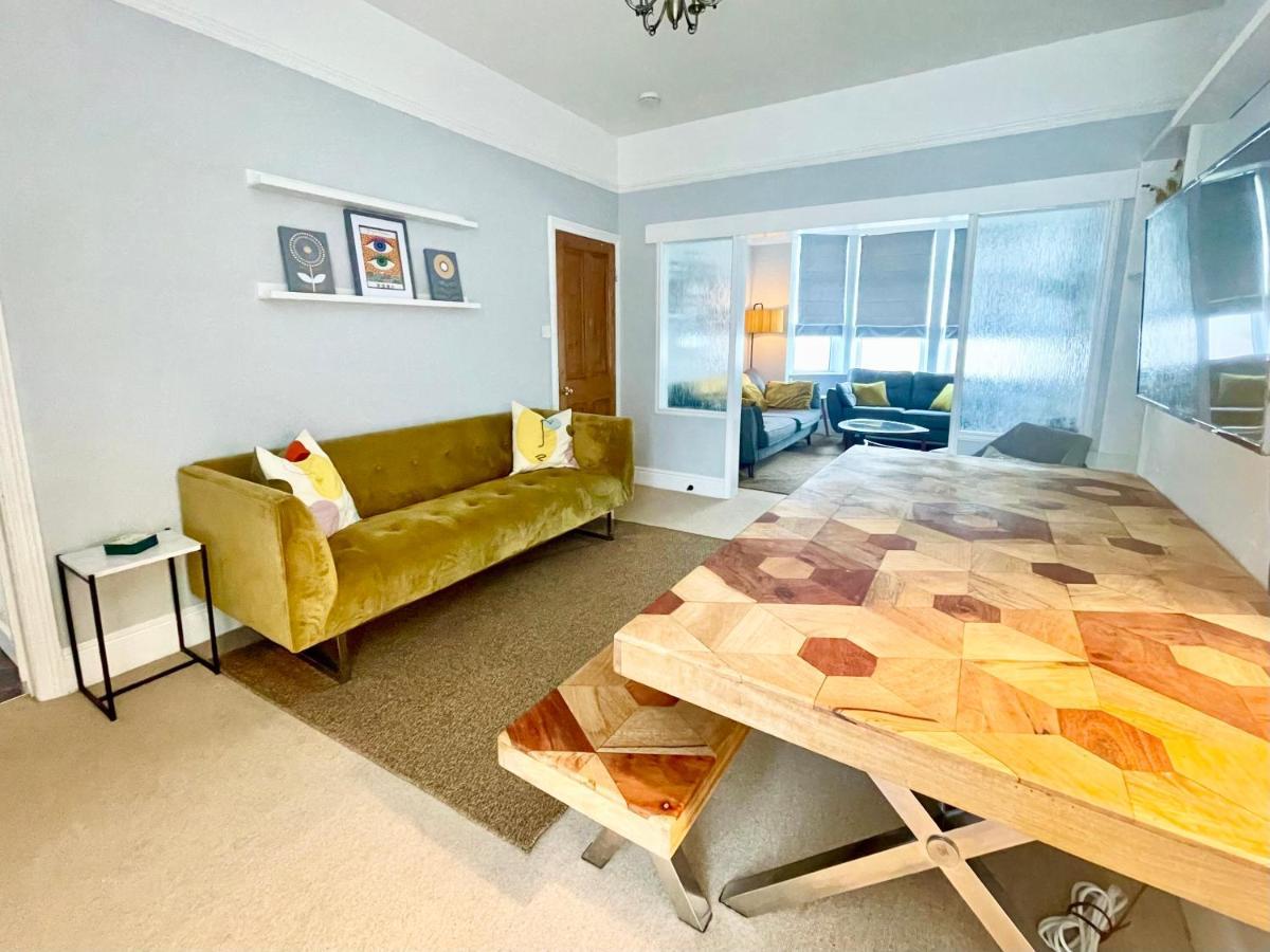 Villa Woodvale York Esterno foto